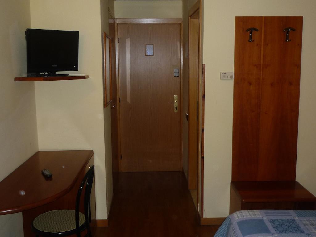 La Cerquetta Hotel Trevi Szoba fotó