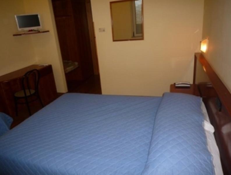 La Cerquetta Hotel Trevi Szoba fotó
